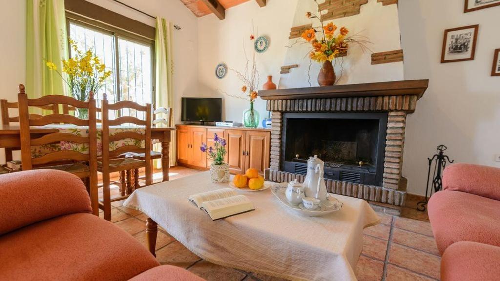 Casa Rural El Moral Malaga Exterior photo